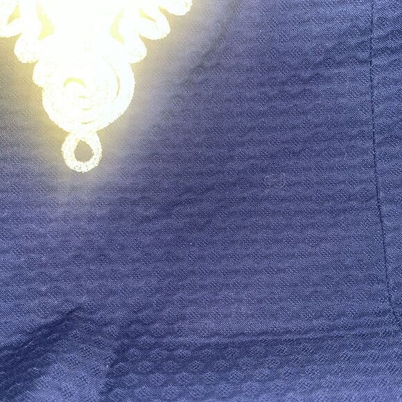 Nwot Lilly Pulitzer navy textured fabric w/gold appliqué on front dress. - Picture 9 of 9